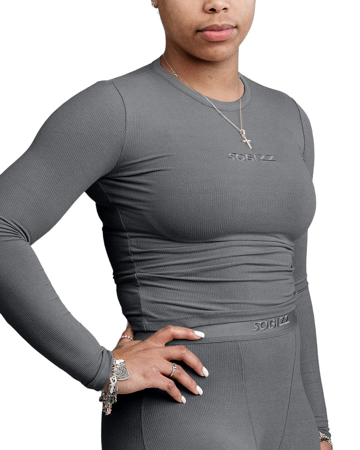 Women Essential L/S Shirt in Darkgrey