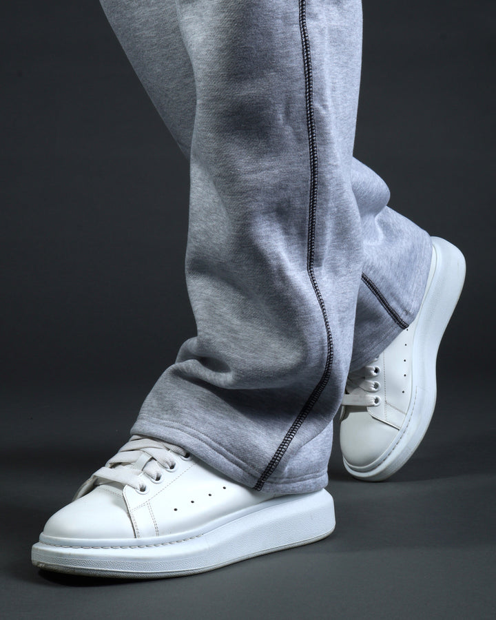 Smoov Sweatpants in Grey/Black