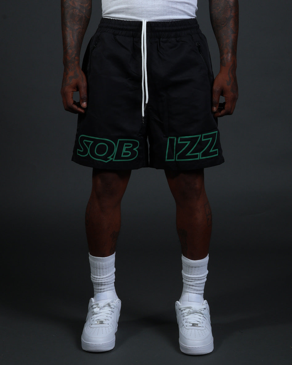 Sideline Shorts in Black/Green
