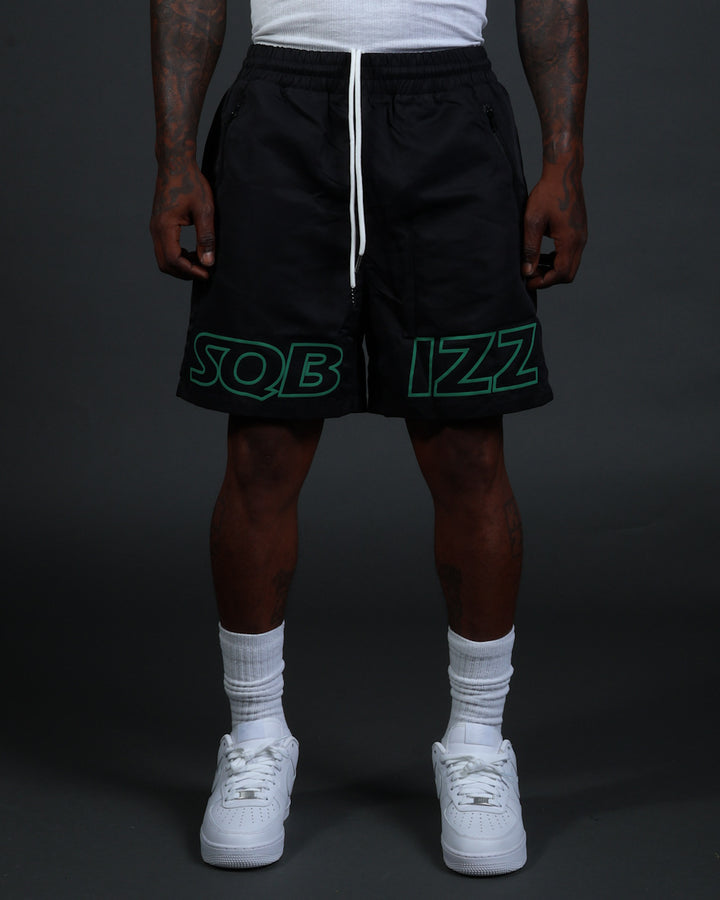 Sideline Shorts in Black/Green
