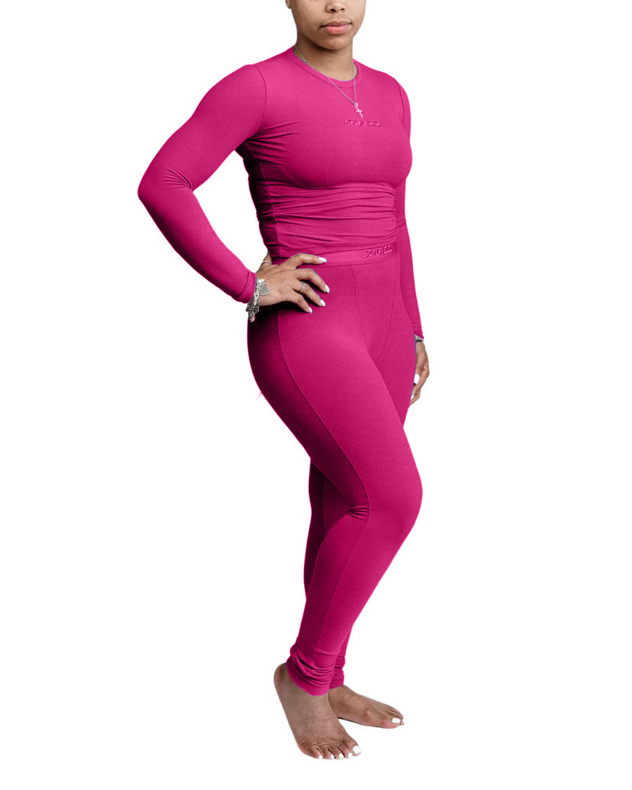 Women Essential L/S Shirt in Fuschia