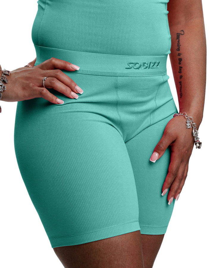 Women Essential Biker Tights in Mint