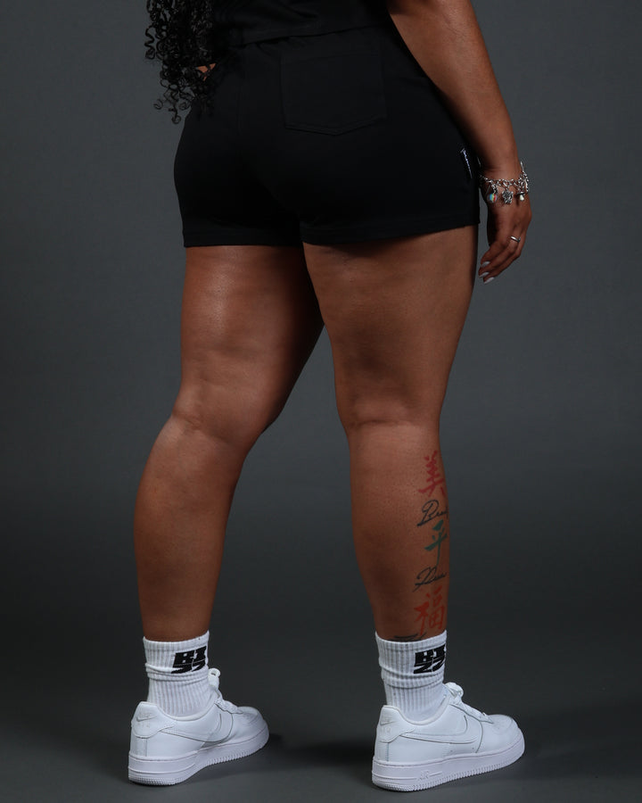 Women Prestige Shorts in Black/White