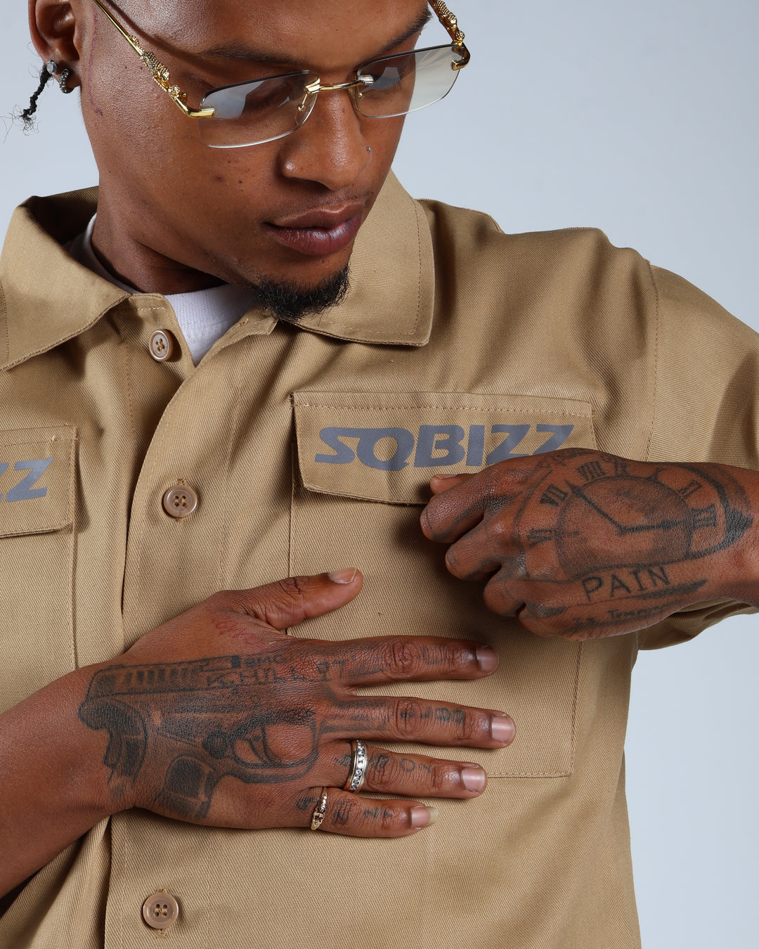 Hussle Shirt in Khaki