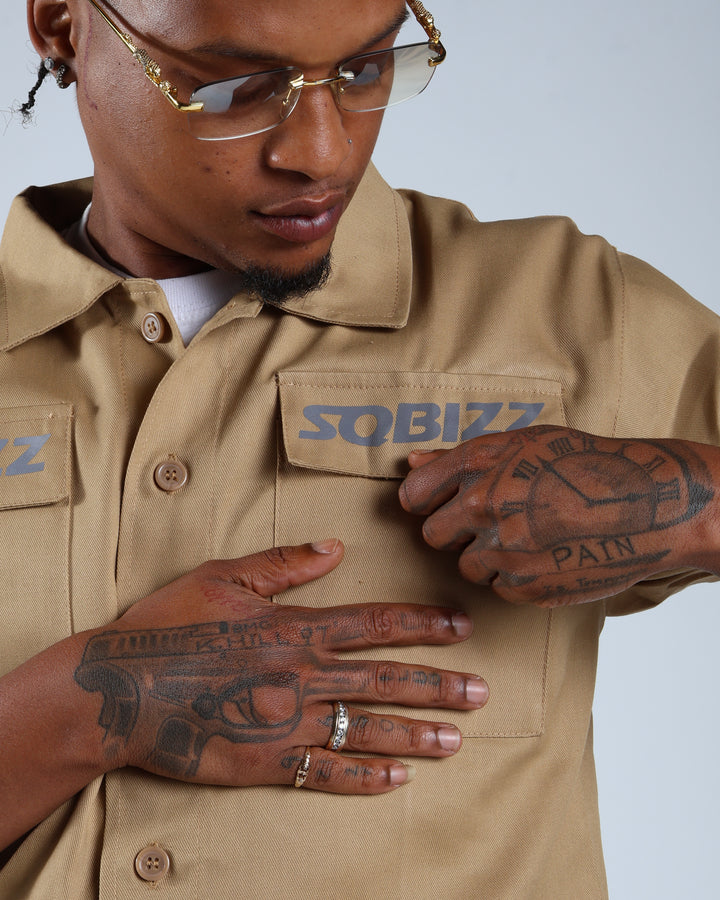 Hussle Shirt in Khaki