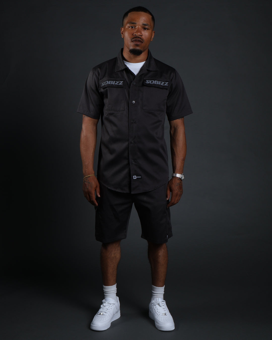 Hussle Shirt in Charcoal