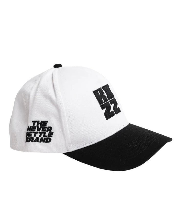 Bizz SnapBack in White/Black