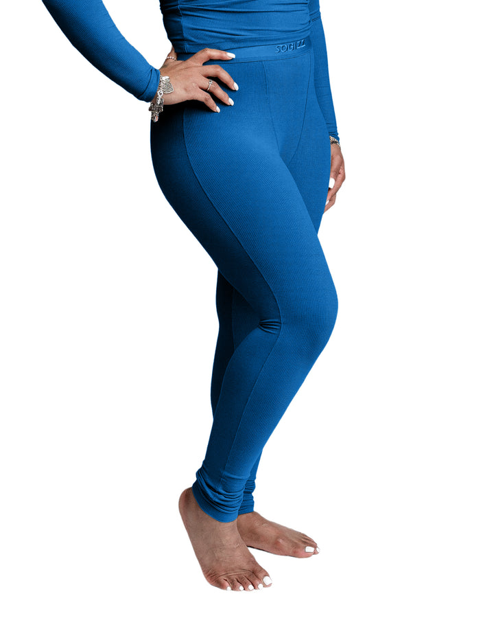Women Essential Leggings in Royal