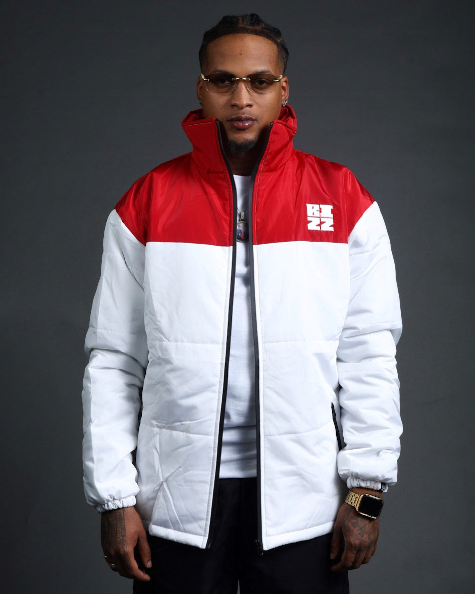 Club Puffer Jacket In White/Red