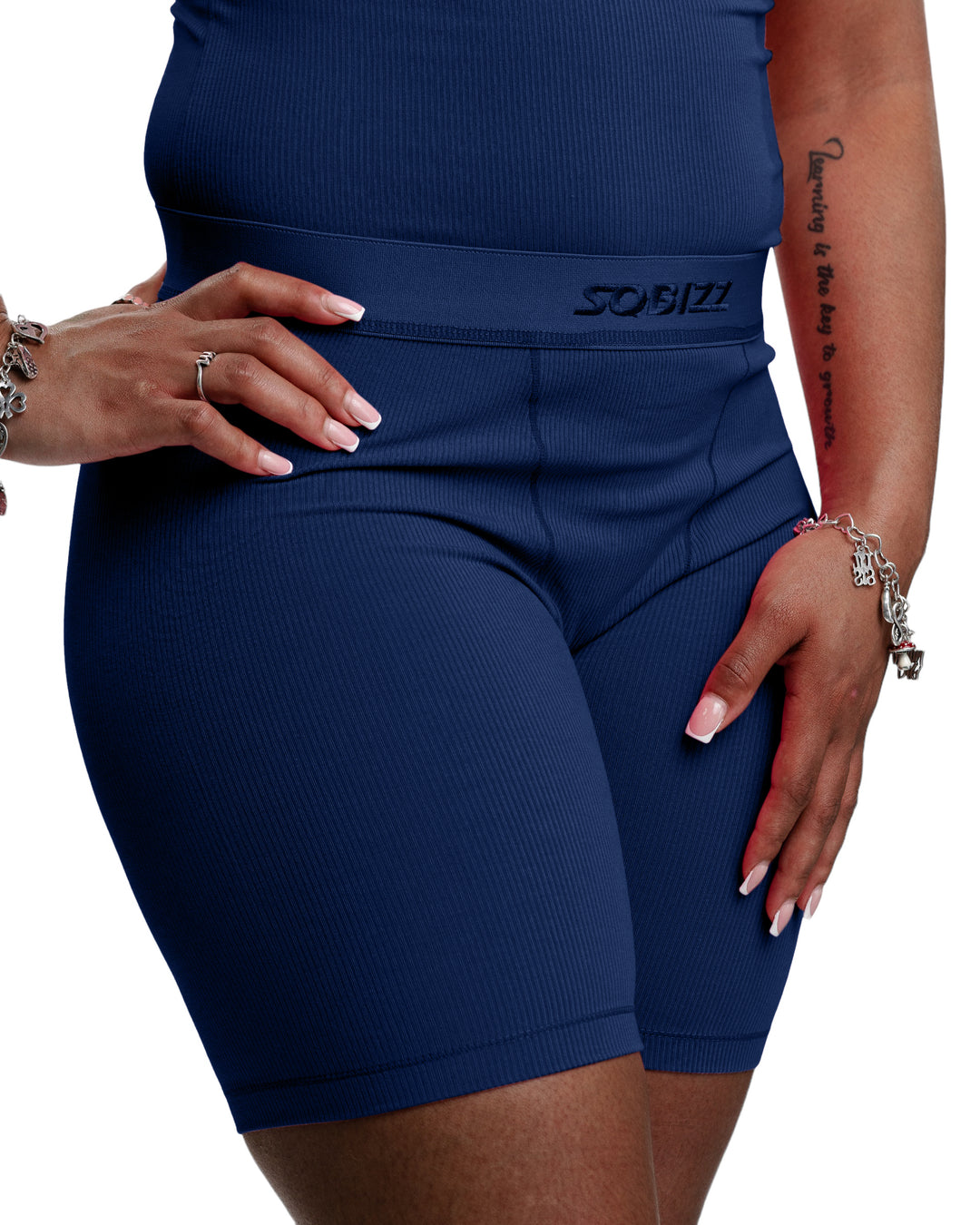 Women Essential Biker Tights in Navy