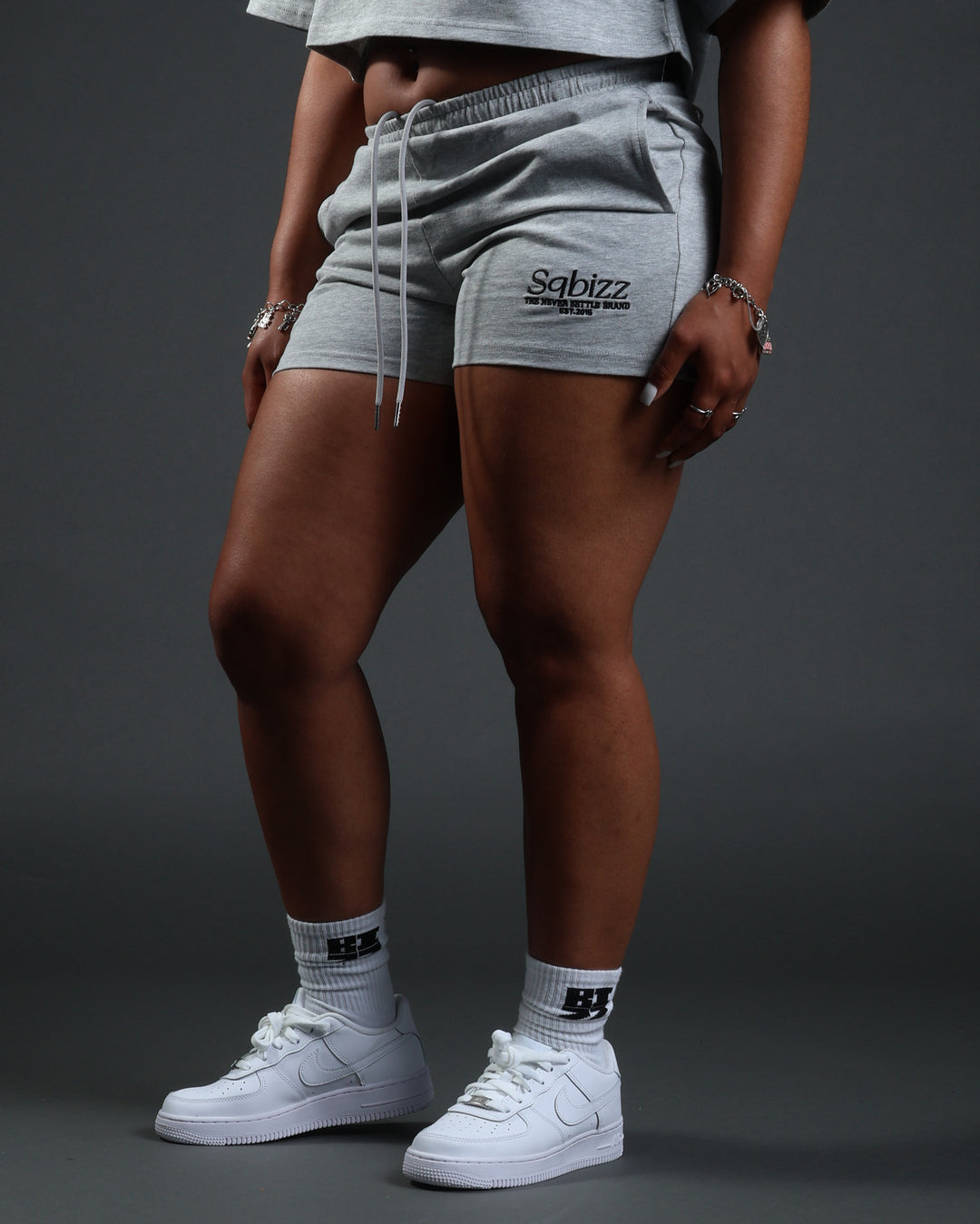 Women Prestige Shorts in Grey/Black