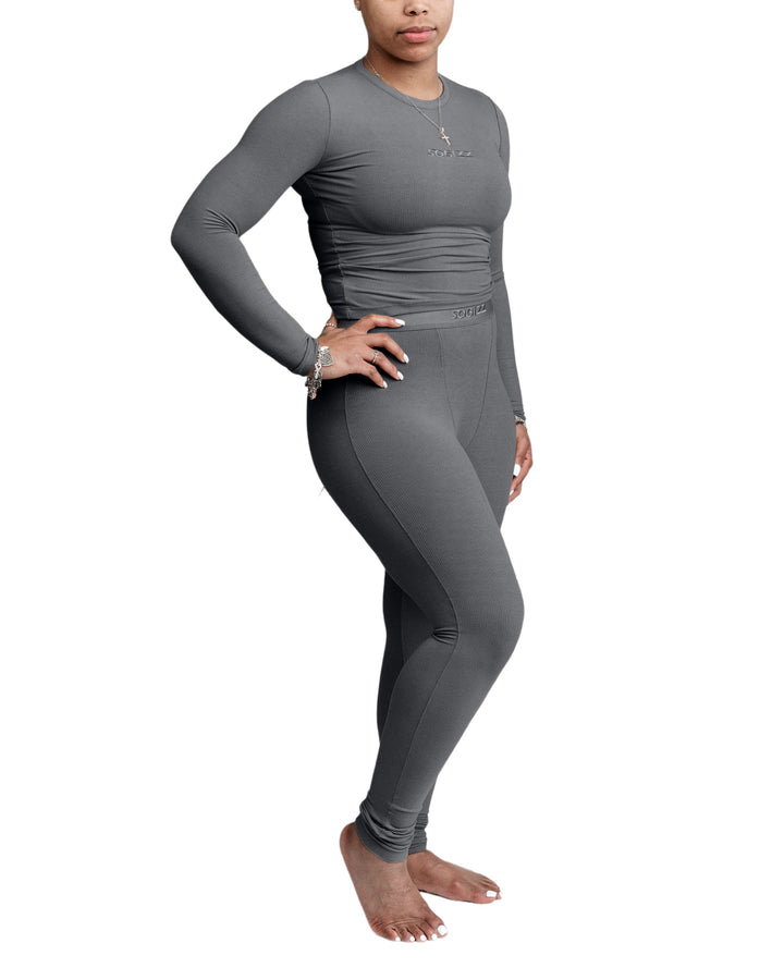 Women Essential L/S Shirt in Darkgrey