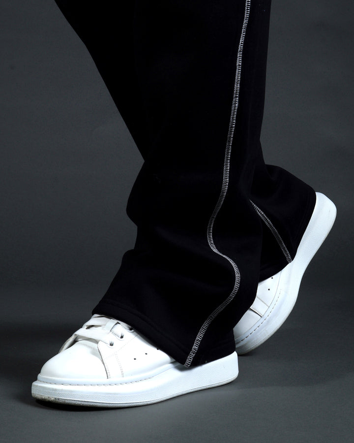 Smoov Sweatpants in Black/White