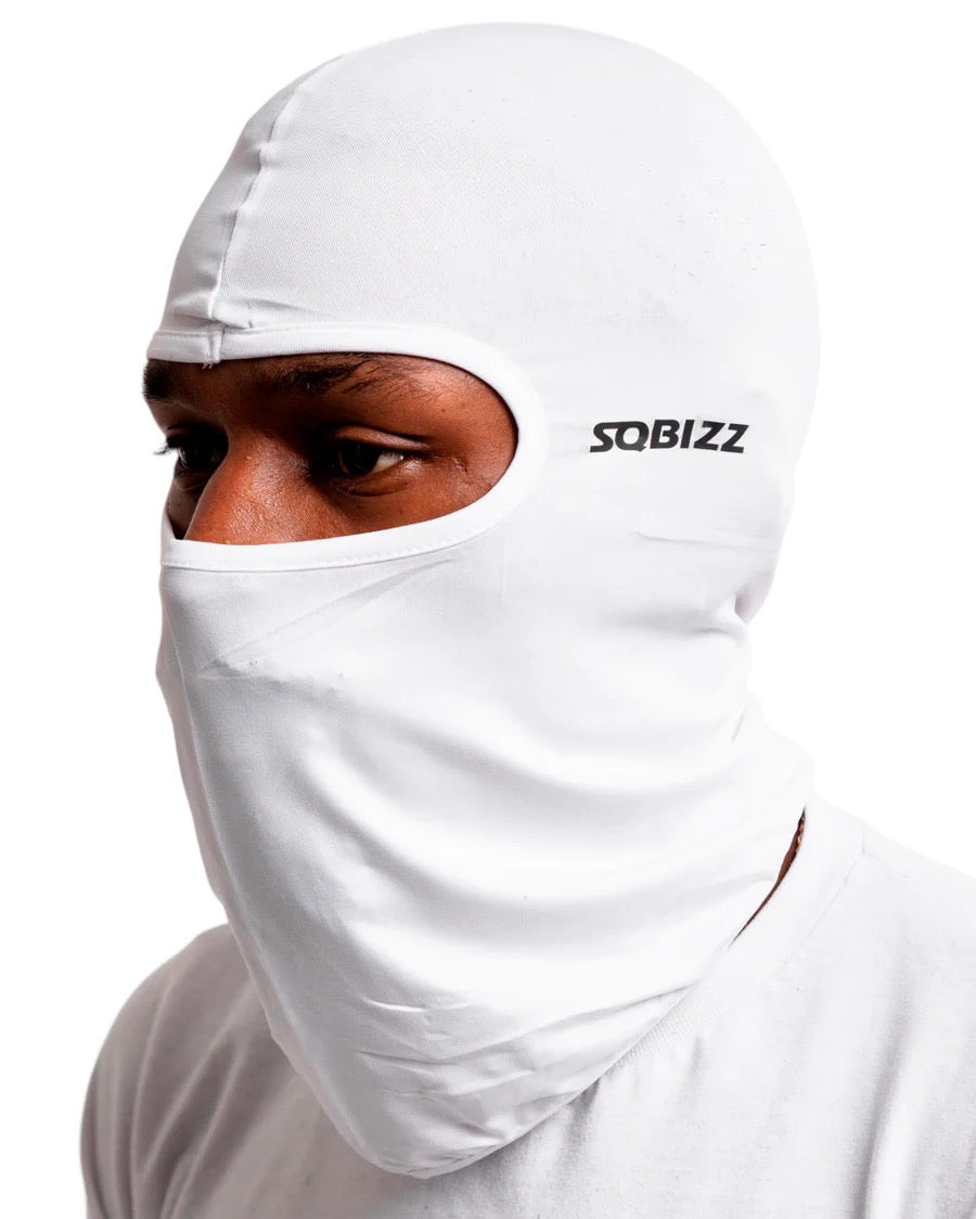 Skully Mask in White/Black