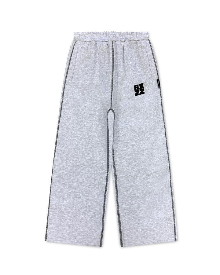 Smoov Sweatpants in Grey/Black