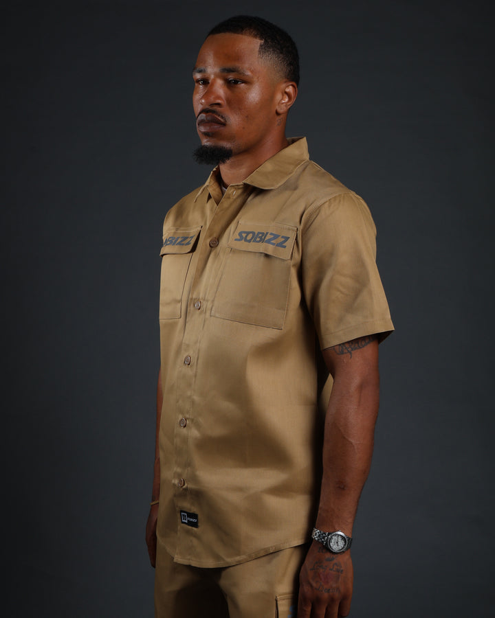 Hussle Shirt in Khaki