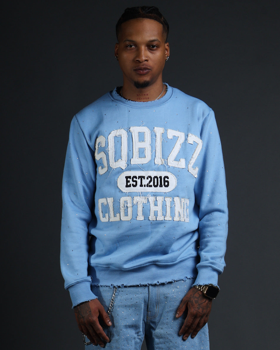 Stud Sweater in Babyblue/White