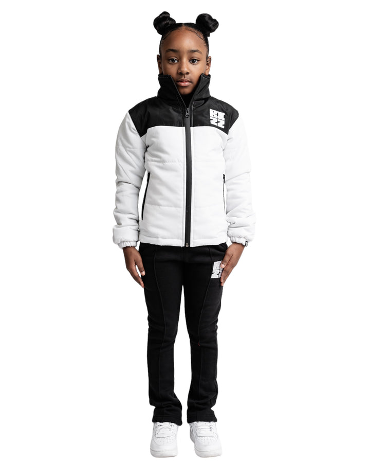 Kid Club Puffer Jacket in White/Black