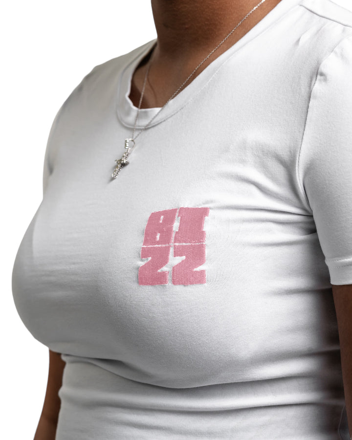 Women Bizz Tee in White/Pink