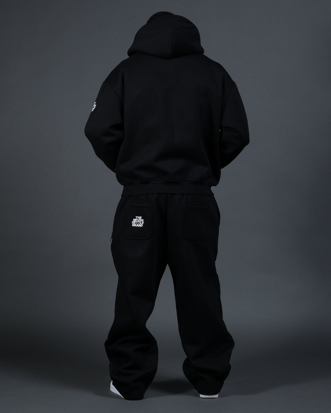 Bizz Zip Hoodie in Black/White