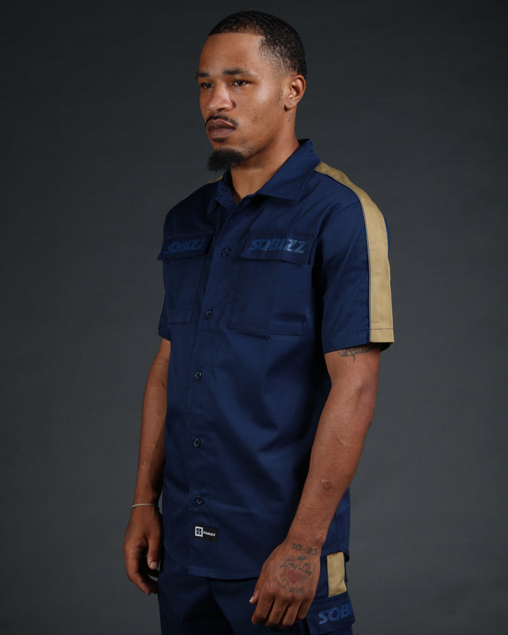 V2 Hussle Shirt in Navy/Khaki