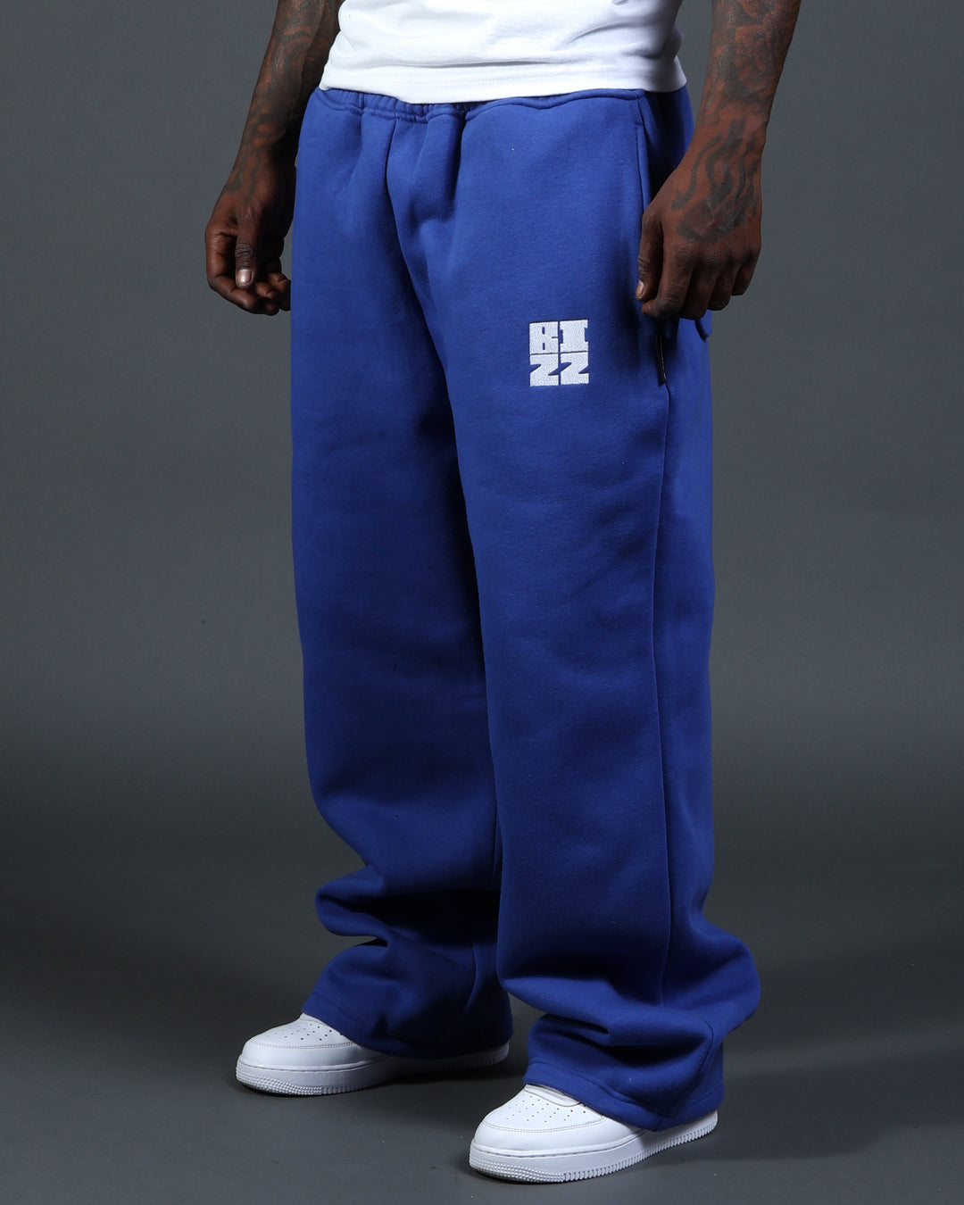 Bizz Sweatpants in Royal/White