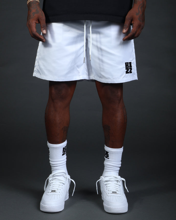 Club Shorts in White/Black