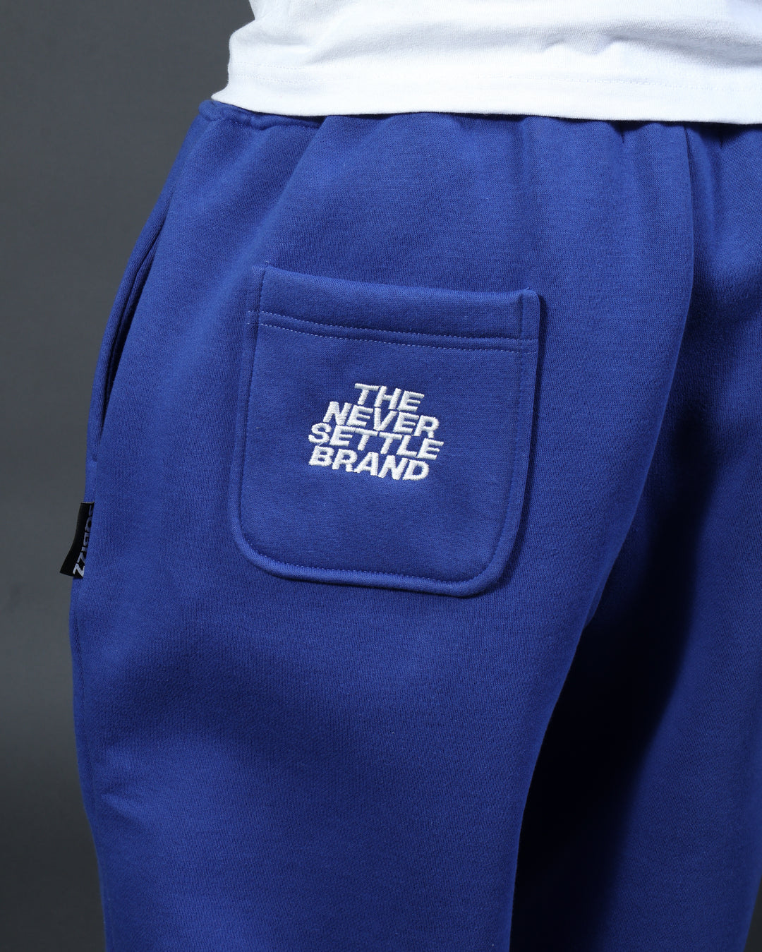 Bizz Sweatpants in Royal/White
