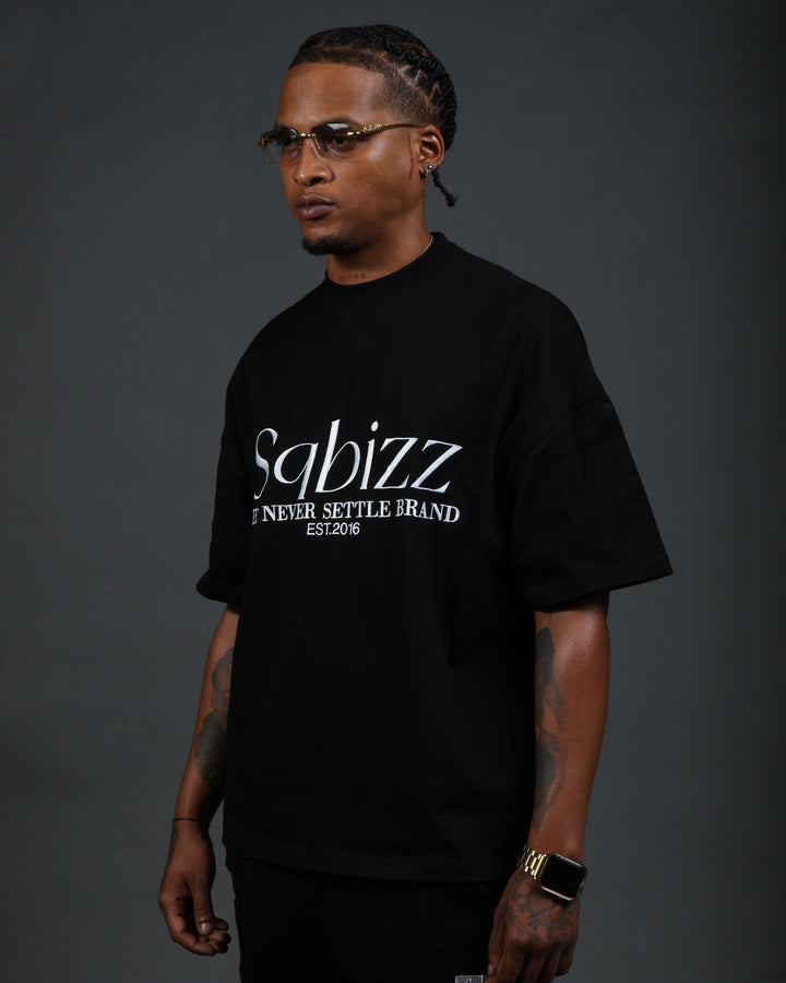 Prestige Tee in Black/White