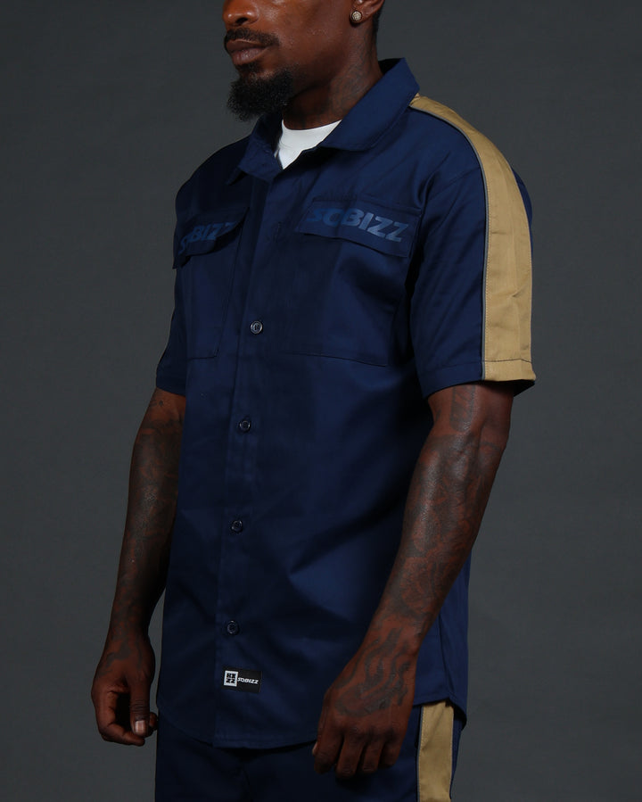V2 Hussle Shirt in Navy/Khaki