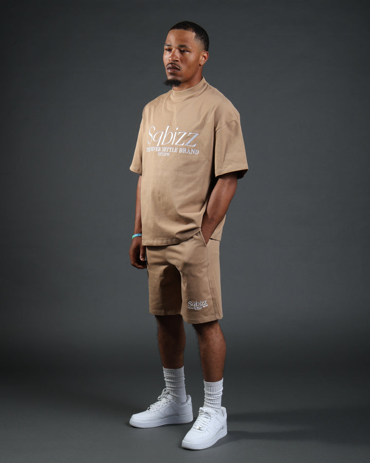 Prestige Tee in Tan/White