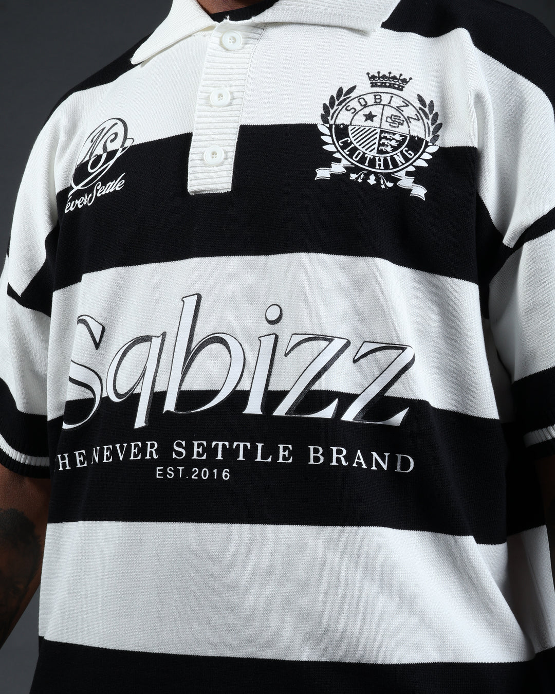 Prestige Polo in Black/White
