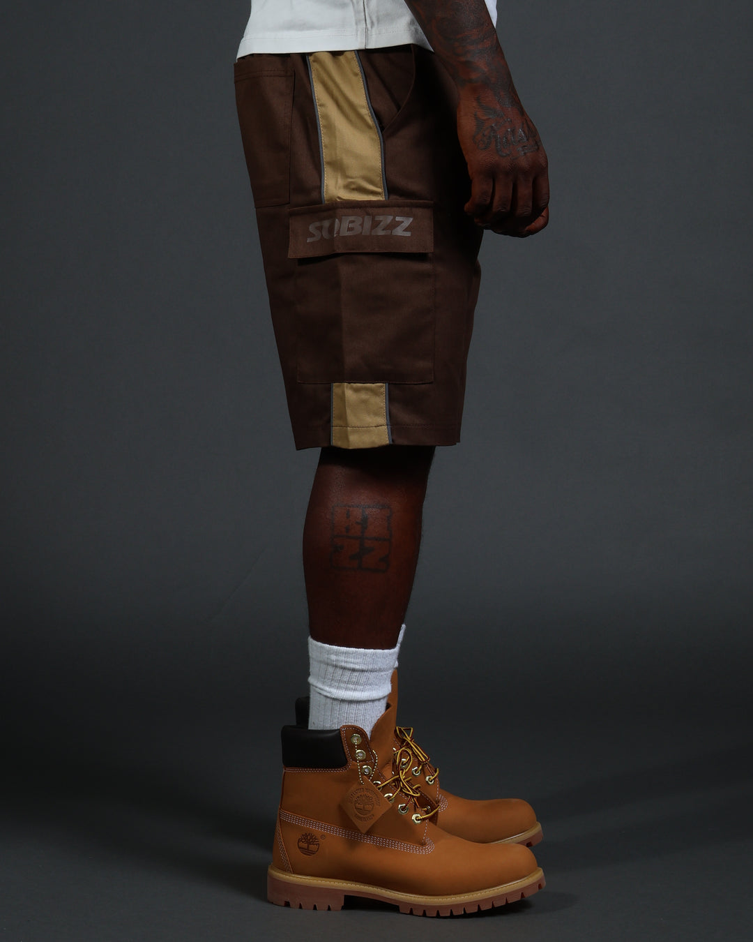 V2 Hussle Shorts in Brown/Khaki