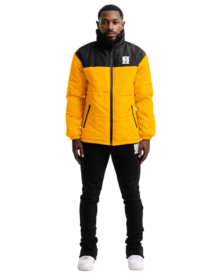 Club Puffer Jacket In Yellow/Black