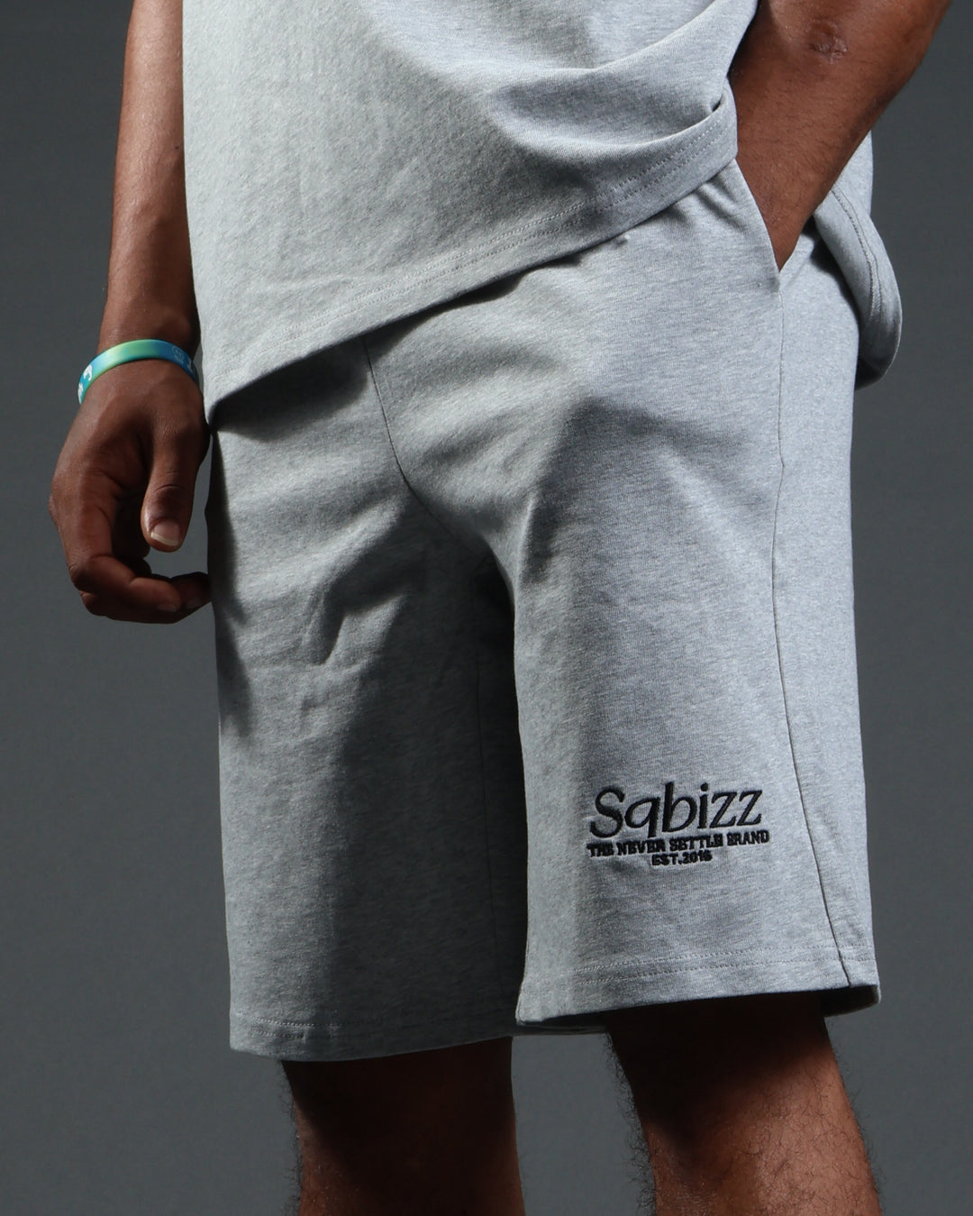Prestige Shorts in Grey/Black