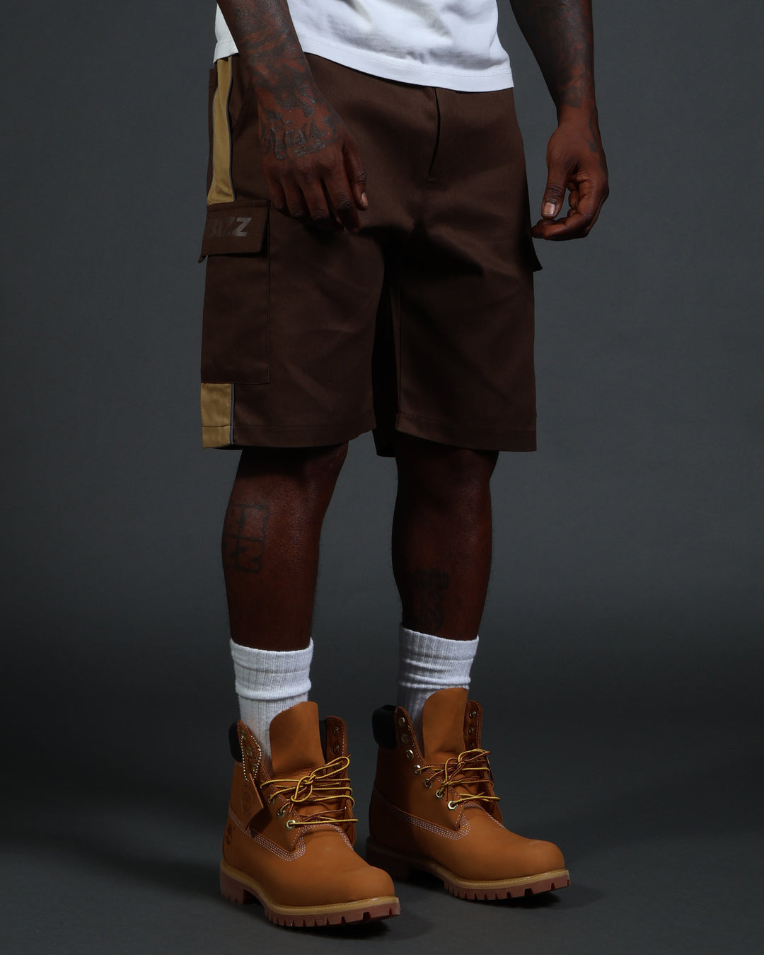 V2 Hussle Shorts in Brown/Khaki