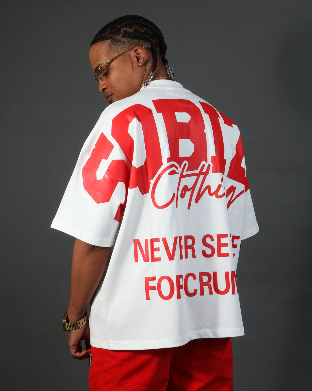Motto Tee - White/Red