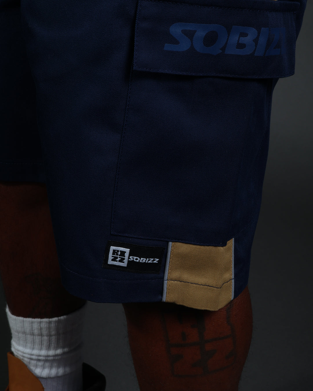 V2 Hussle Shorts in Navy/Khaki