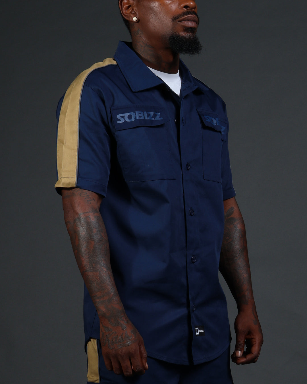 V2 Hussle Shirt in Navy/Khaki