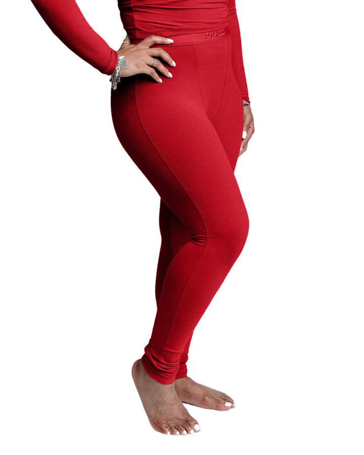 Women Essential Leggings in Red