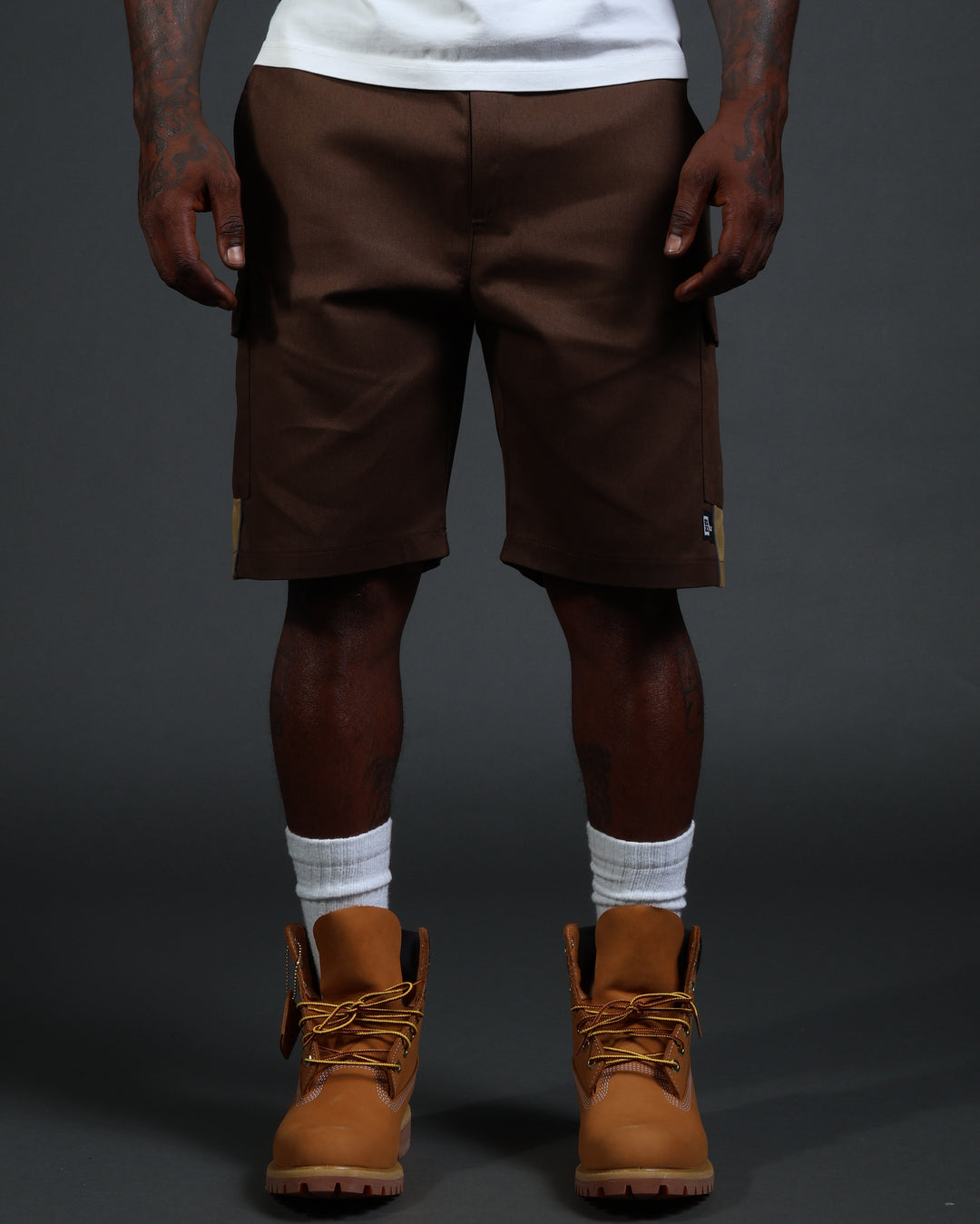 V2 Hussle Shorts in Brown/Khaki