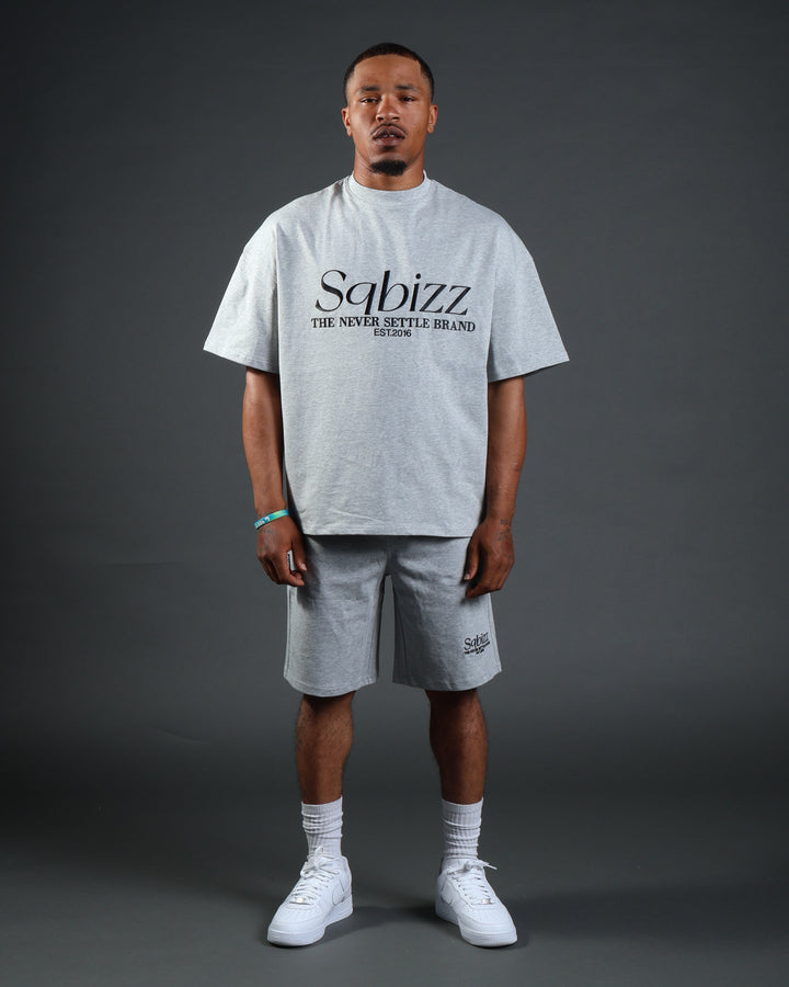 Prestige Tee in Grey/Black