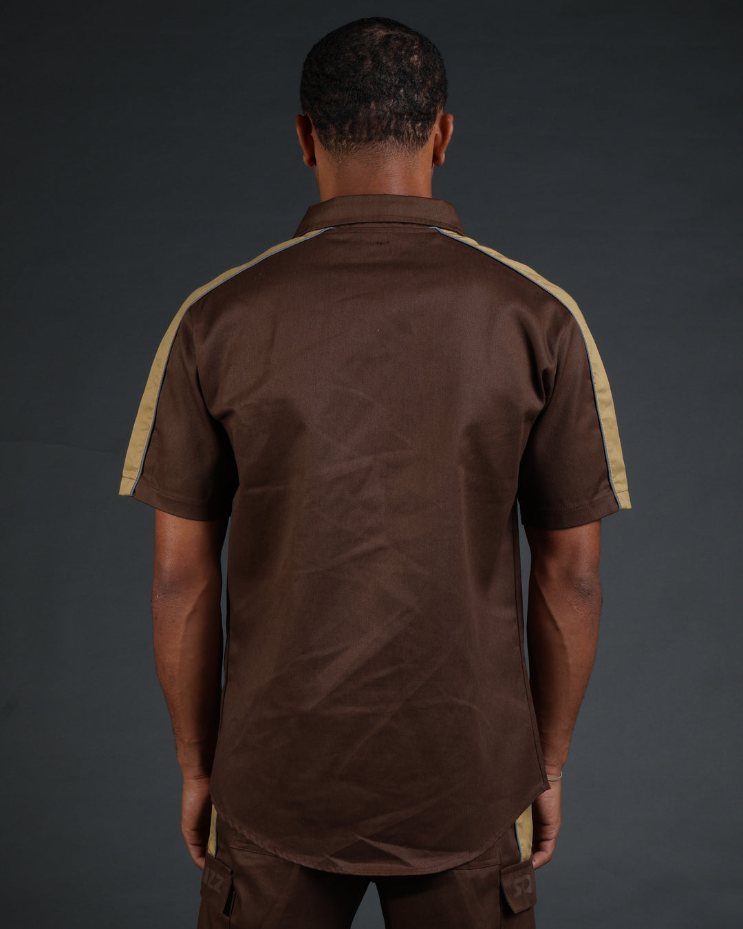 V2 Hussle Shirt in Brown/Khaki
