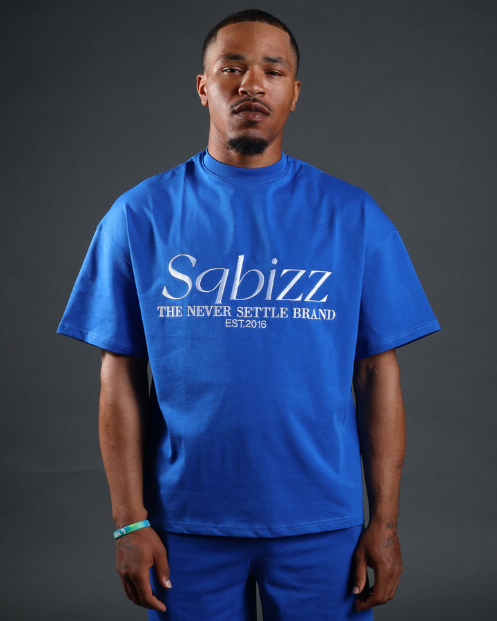 Prestige Tee in Royal/White