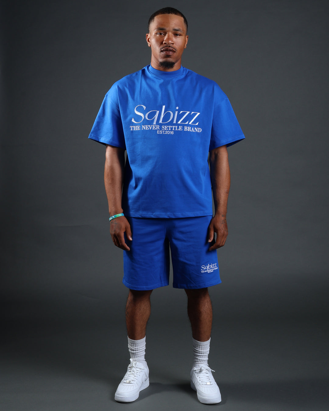 Prestige Tee in Royal/White