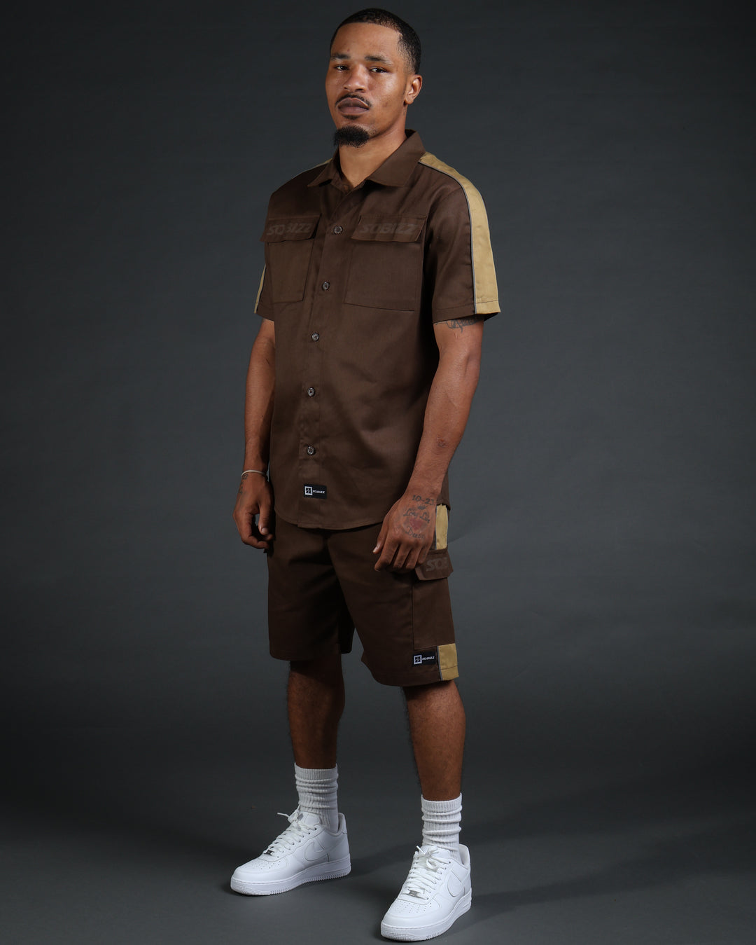 V2 Hussle Shirt in Brown/Khaki