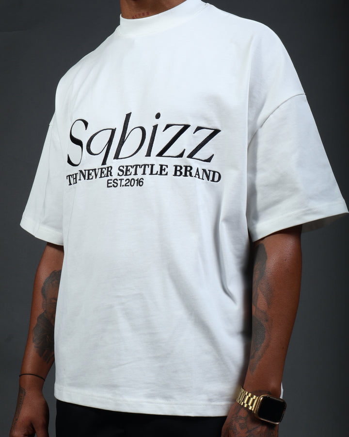 Prestige Tee in White/Black