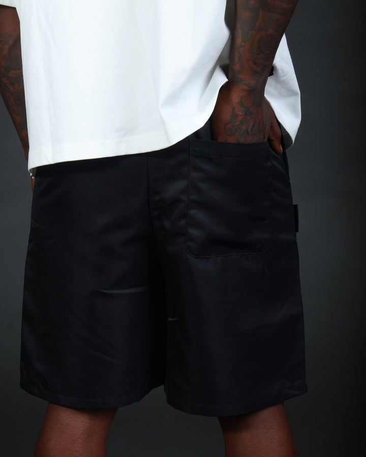 Club Shorts in Black/White