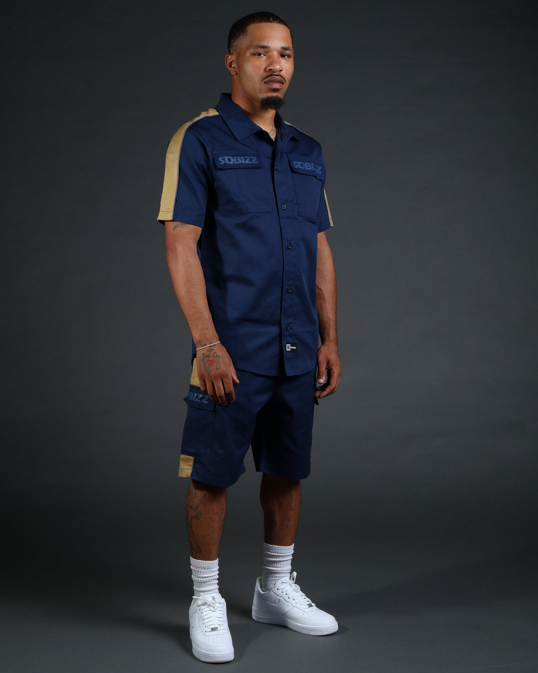 V2 Hussle Shirt in Navy/Khaki