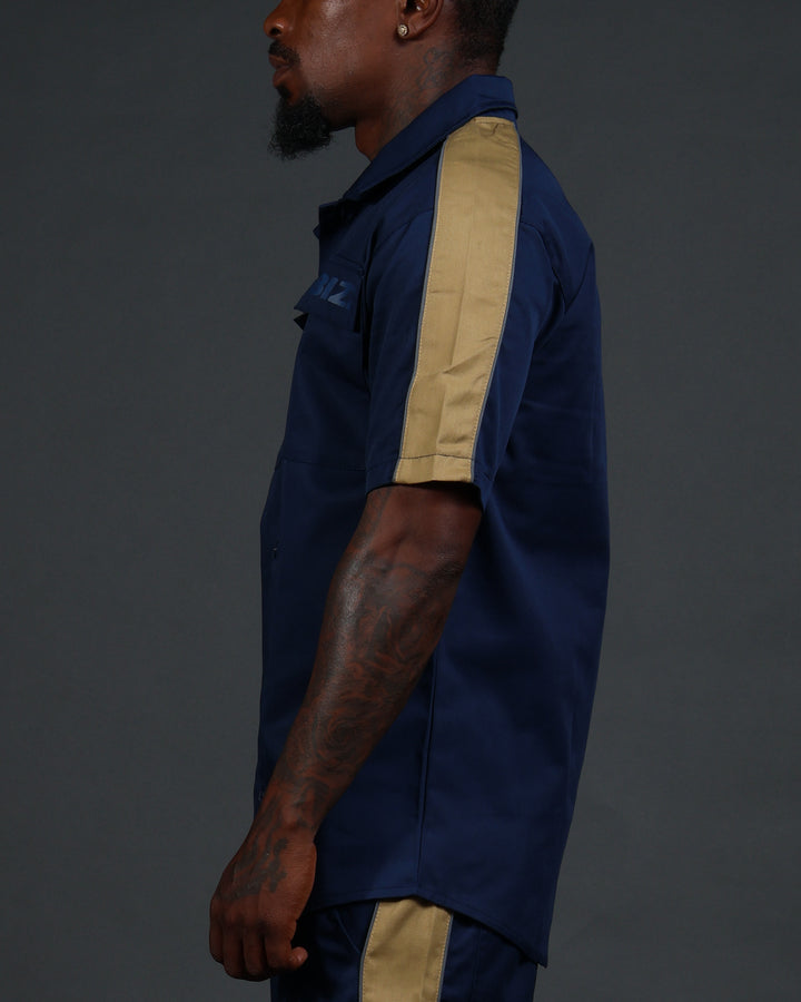 V2 Hussle Shirt in Navy/Khaki